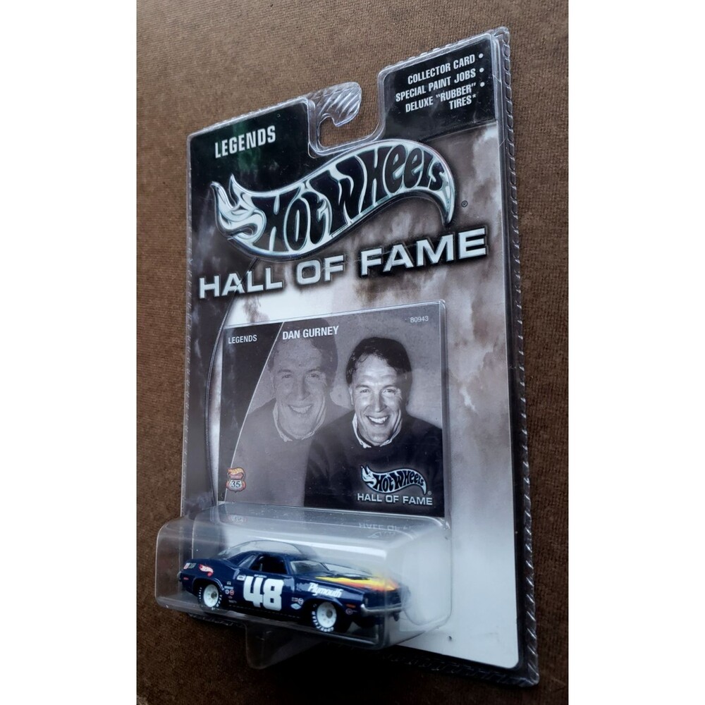 Hot Wheels DAN GURNEY Blue 70 PLYMOUTH BARRACUDA Hall Of Fame Legends GYERR 1:64 - Picture 10 of 14